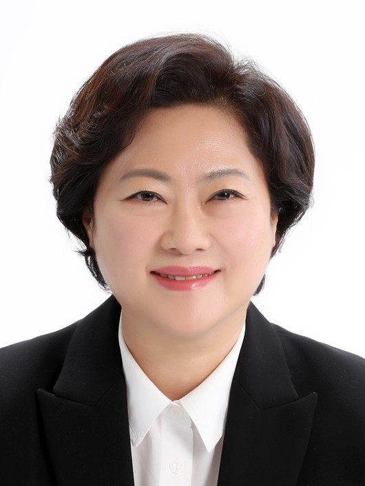 안애경